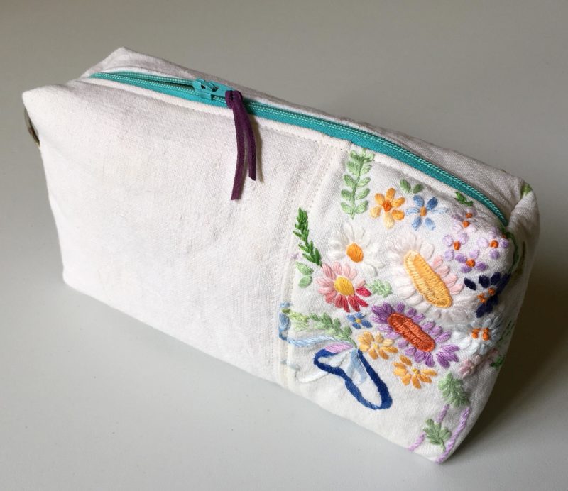 French Linen Zipped Pouch